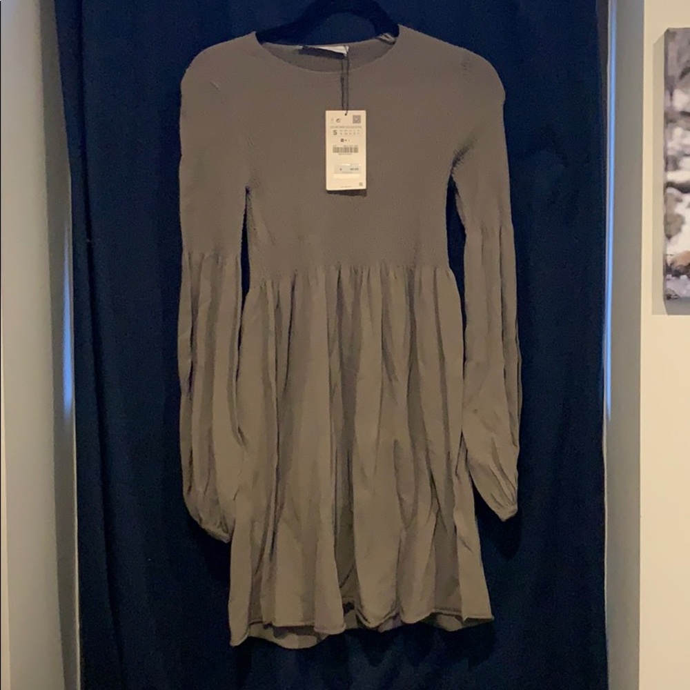 NWT Zara olive green dress - size s